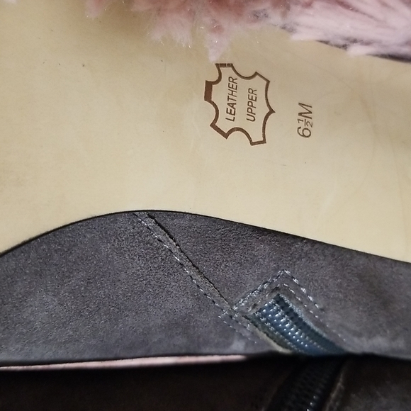 Sam & Libby (Philipa) Gray Suede Leather Ankle Heeled Boots Size 6 1/2 M - Picture 7 of 13